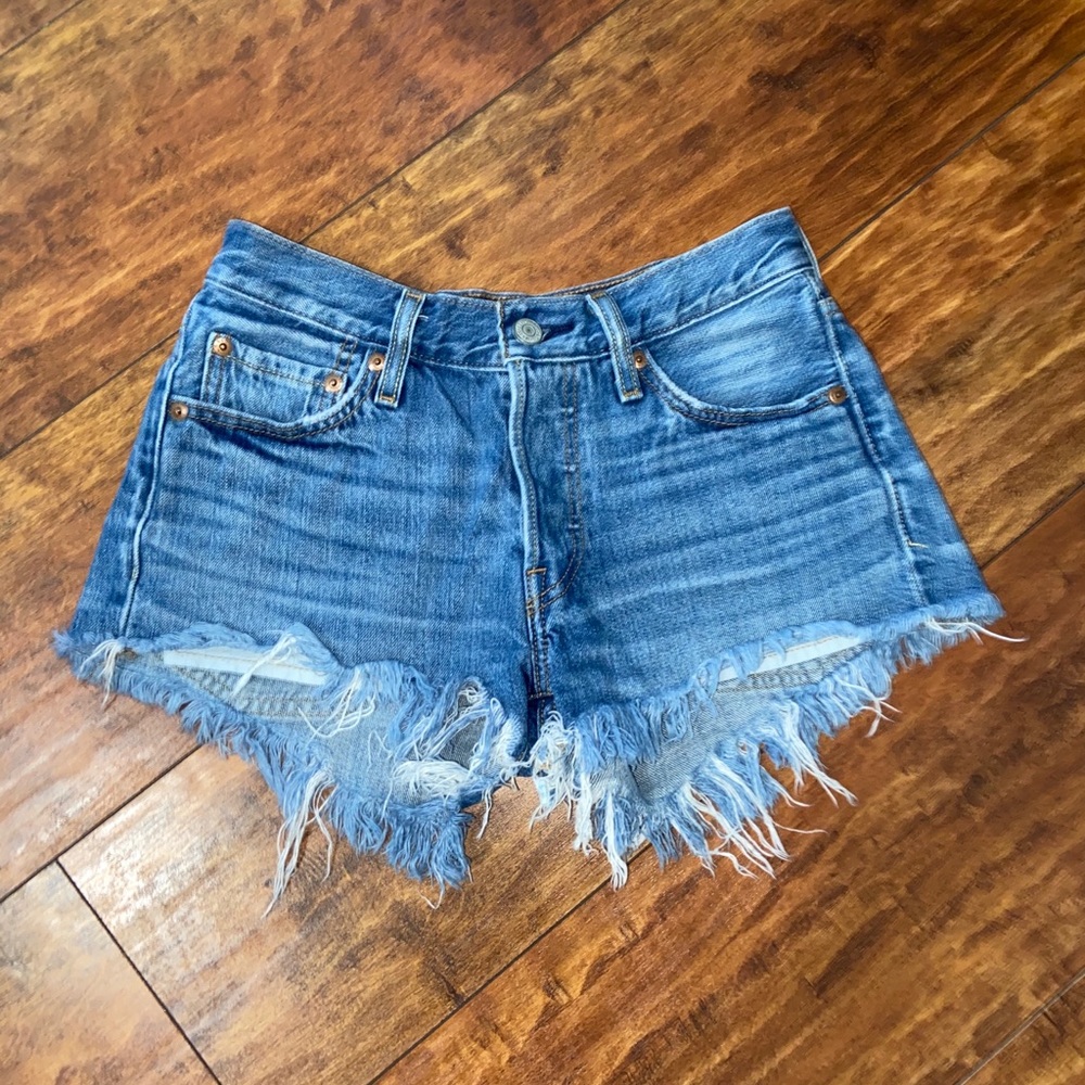 Levi’s Jean shorts!